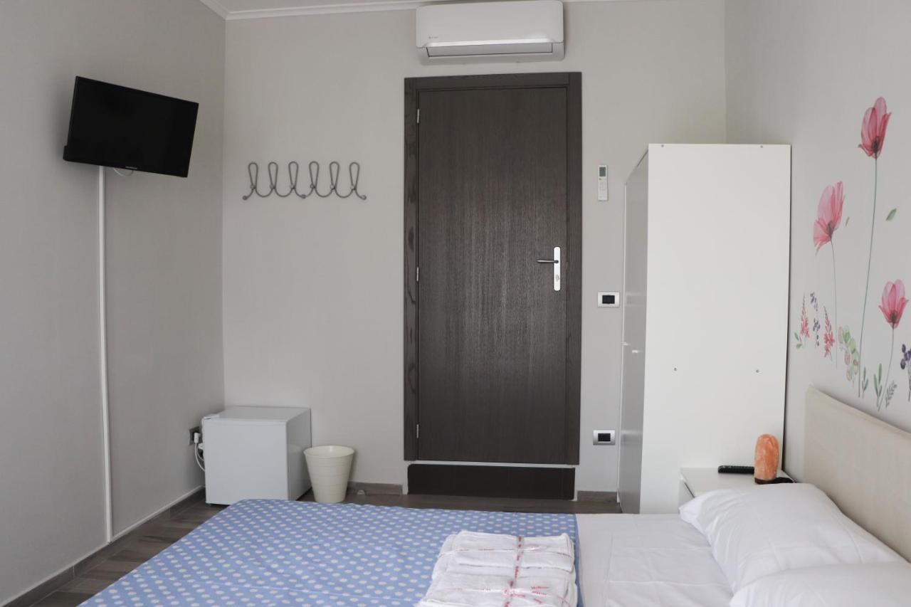 B&B Francesco Fly 나폴리 외부 사진