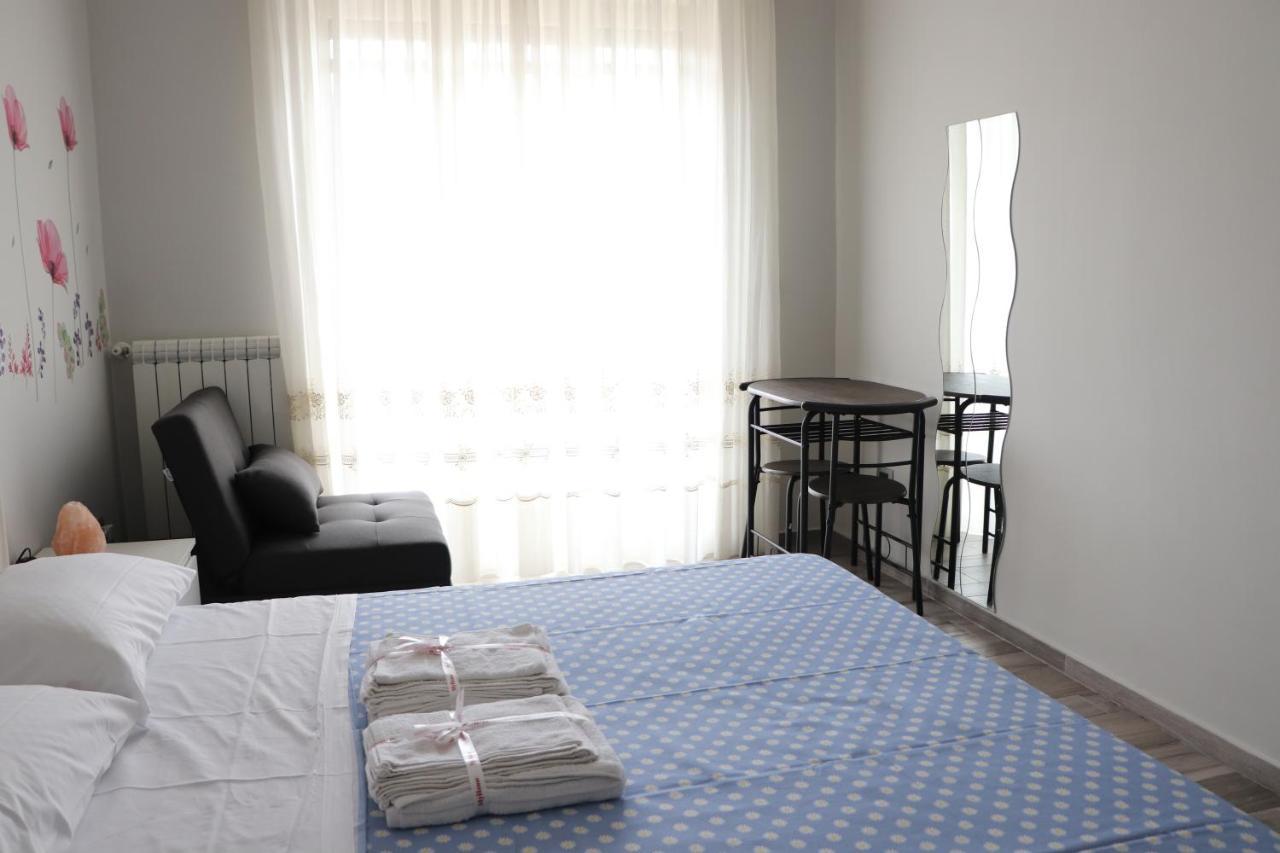 B&B Francesco Fly 나폴리 외부 사진